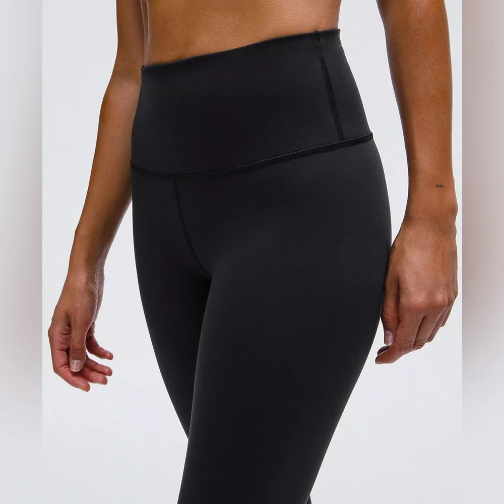 New Lululemon wunder train HR tight 25”